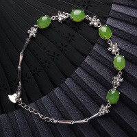 wholesale 925 Silver Vintage Chinese Style Four-Leaf Clover Inlaid with Hetian Jasper Green Jade Bracelet for Women with Certificate-Jadeite egg-shaped 6*8mm 925 silver