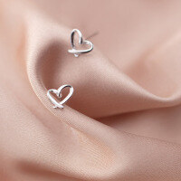 wholesale S925 Sterling Silver Japanese-style Minimalist Hollow Heart Shape Sweet Mini Love Sweet Earrings G1645-S925 silver pair rose gold 925 silver