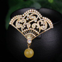 wholesale Metal material with certificate Korean fashion fan pendant amber brooch pendant two-way versatile accessory women's gift-Fan beeswax bead 9mm pendant brooch (without chain)  Pure natural