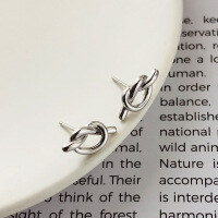 wholesale 925 Sterling Silver Knotted Ear Studs Women'sins Style Fashion Minimalist Earrings Ready-to-ship Wholesale-YE0026_Silver earrings 925 silver