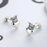 wholesale Sterling silver vintage-style crown ear clips for women, new design, versatile elegant earrings-YR004/0.8g 925 silver