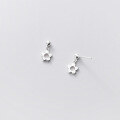 wholesale S925 Sterling Silver Korean-style Cute and Dainty Hollow-out Floral Sweet Sparkling Pearl Earrings G6604-0-3