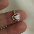 wholesale 9K Gold Exquisite Light Luxury Micro-Set Vintage Opulent Opal-Inspired Heart Pendant-0-2