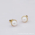 wholesale 9K Gold Japanese Light Luxury Jewelry Earrings, Retro Natural Pearl Hollow-Out Minimalist Commuter Ear Studs for Women-0-0