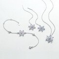 wholesale Sterling silver with hand-set blue spinel and white zircon snowflake Christmas bracelet, Japanese and Korean light luxury hand accessory,-0-3