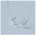 wholesale S925 Sterling Silver Small Antler Necklace Christmas-themed Fashion Reindeer Pattern Fresh and Delicate Short Collarbone Chain for Women D0472-0-4