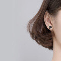 wholesale S925 silver Japanese and Korean fashion quirky black and white cat earrings cute small animal earrings G3139-0-2