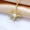 wholesale 9K Gold Christmas Snowflake Series New Four-Leaf Clover Hollow Pendant with Pearl and Zircon Necklace-0-1