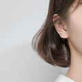 wholesale S925 Sterling Silver Earrings for Women, Korean Style Fresh and Sweet Small Single Diamond Three Flowers Simple Ear Accessories G4290-0-3