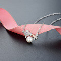 wholesale S925 Sterling Silver Freshwater Pearl Necklace for Women, Sweet and Lightly Luxurious, Korean-style Niche Diamond-inlaid Butterfly Circular Pendant Collarbone Chain-0-1