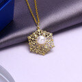 wholesale 9K gold retro hollow-out floral pearl pendant necklace for women, simple and versatile, perfect as a Mother's Day gift or sweater chain-0-1