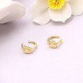 wholesale 9K genuine gold Japanese-style cute and super adorable cat paw ear cuff for women, petite and delicate mini cat claw ear clip-0-1