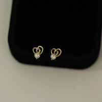 wholesale 9K gold trendy zircon-set 3D Korean-style heart-shaped skull earrings vintage elegant earrings-9K per price