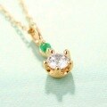 wholesale 18k Gold Women's Korean Style Star Pendant Necklace, Unique and Cute Emerald Choker-0-1