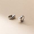 wholesale S925 Silver Pearl Ear Clasp, Simple and Elegant, Summer Petite Sweet Fashion Ear Accessories for Women M00979-0-4