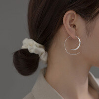 wholesale S925 Sterling Silver Minimalist Matte Circle Hook Earrings for Women, Summer Stylish and Elegant Earrings M01520-S925 silver pair gold