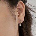 wholesale S925 Sterling Silver Korean Hot Style Earrings for Women, Round Zirconia Row Diamond Design, Sense of Personality, Versatile Fashion, High-End Ear Accessories-0-1