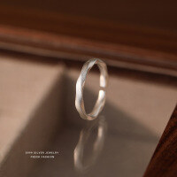 wholesale S999 Sterling Silver Minimalist Frosted Textured Twist Pattern Adjustable Niche Couple Rings-Women's Adjustable opening