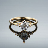 Champagne Gold Plated Sterling Silver Moissanite Six-Prong Crown Ring-1 carat (D color moissanite)  18 yards