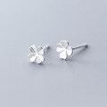 wholesale S925 Sterling Silver Ear Studs for Women, Japanese and Korean Style Minimalist Four-Leaf Clover Matte Fashion Earrings E9287-0-1