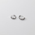 wholesale S925 silver hollow-out chain ear clips for women, Korean-style small fresh and elegant short circle earrings M00016-0-2