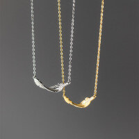 wholesale S925 Sterling Silver Forest-style Elegant Rotating Feather with Inlaid Diamonds Summer Creative Fresh Pendant Necklace for Women D9333-S925 silver necklace gold 925 silver