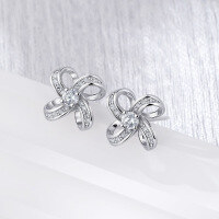 wholesale 925 Sterling Silver Micro-Paved Zircon Flower Earrings for Women, Elegant and Luxurious Four-Leaf Clover Stud Earrings-White gold-with plastic ear plugs 925 silver