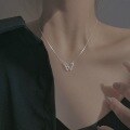 wholesale Metal hollow butterfly necklace for women, lightweight luxury ins minimalist style, high-end sense collarbone chain, simple and elegant sweater chain trendy-0-1