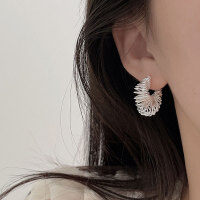 wholesale S925 sterling silver ultra-cool mesh twist irregular stud earrings for women, high-end niche handcrafted ear accessories-Sterling silver