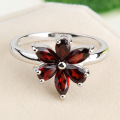wholesale S925 sterling silver flower gemstone ring for women, set with natural garnet, sweet style silver jewelry, ready for wholesale-0-0