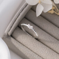 wholesale S925 Sterling Silver Exquisite and Minimalist Star Four-Pointed Star Diamond-Inlaid Butterfly Love Couple Ring R02430-S925 silver ring for women>Adjustable opening