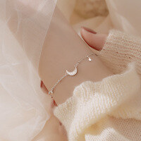 wholesale Sterling Silver Star Moon Bracelet Ins Niche Design Trendy Star and Moon Hand Jewelry Student Best Friend Retro Accessories-Star and Moon Bracelet (Copper with Platinum Plate)