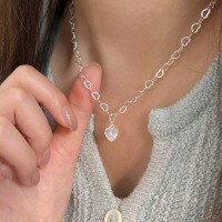 wholesale S925 Sterling Silver Korean Version Love Heart Pendant Necklace for Women, Small and Chic, Minimalist and Stylish Collarbone Chain-Sterling silver