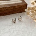 wholesale Sterling Silver Minimalist Four-Leaf Clover Stud Earrings for Women, Dainty and Versatile Fresh Style Ear Accessories Trendy-0-5