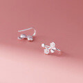 wholesale 999 Silver Fashion-Forward Exquisite Minimalist Unique Design Plum Blossom Ear Hooks M06067-0-4