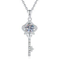 S925 Sterling Silver Moissanite Crown Key Fashion Collar Necklace Wholesale-6.5mm high-carbon stone  925 silver