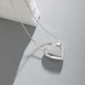 wholesale S925 Sterling Silver Minimalist Korean Version Ins Small Design Sense Smooth Heart-shaped Versatile Textured Necklace Collarbone Chain for Women-0-1