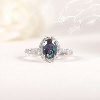 wholesale S925 Silver Cross-Border Elegant Color-Changing Ring, Minimalist Style with Synthetic Alexandrite Gemstone, New Design-Synthetic Alexandrite Ring  US 8
