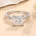 wholesale S925 sterling silver plated with 18K gold, cross-border new 2-carat princess-cut moissanite ring classic four-prong moissanite engagement ring-0-1
