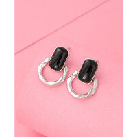 wholesale 925 Sterling Silver Black Agate Earrings for Women, Light Luxury Niche New Earrings, Simple and Elegant Studs with a High-End Feel-Black agate earrings in white gold with plastic ear plugs  925 silver