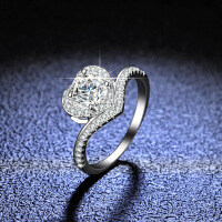 Sterling Silver Moissanite Ring, 1 Carat Heart Cutout Design for Women, Live Stream Collaboration-1 carat (D color moissanite)  13 yards