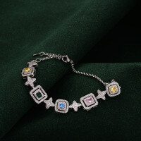 wholesale Metal material retro colorful tourmaline candy square bracelet, fashionable minimalist luxury Korean and Japanese niche high-end adjustable wrist accessory-xb854