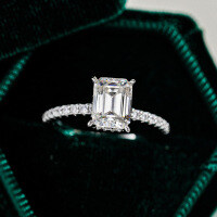 S925 Sterling Silver Rectangle 1ct Moissanite Ring for Women-2-carat moissanite  4 yards