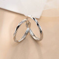 wholesale S925 Sterling Silver Exquisite Minimalist Niche Diamond-Inlaid Möbius Couple's Ring R02362-0-0