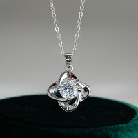 Sterling Silver Pendant with 1-Carat Moissanite Four-Leaf Clover Necklace Wholesale-1-carat necklace (empty setting)  925 silver