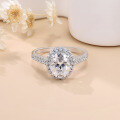 wholesale S925 sterling silver plated with 18K gold cross-border best-selling 2-carat oval-shaped moissanite ring moissanite jewelry wholesale-0-0