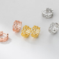 wholesale S925 Sterling Silver Fresh and Sweet Ins Style Small and Exquisite Design Diamond-inlaid Hollow Lace Ear Clips M06665-S925 silver pair silver 925 silver