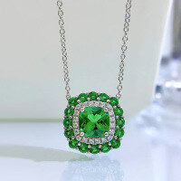 wholesale Metal material first: Zhuo Zhifan Jewelry cross-border new 7*7 fat square green sapphire necklace pendant elegant European and American collarbone chain-Green Diamond Necklace 925 Silver
