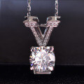 S925 Sterling Silver 2-Carat Moissanite V-Cowhead Four-Paw Pendant Necklace-0-1