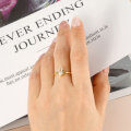 Metal Oval-Cut Zircon Ring, Women's Fashion Minimalist Versatile Commuting Niche Design Wholesale-0-1